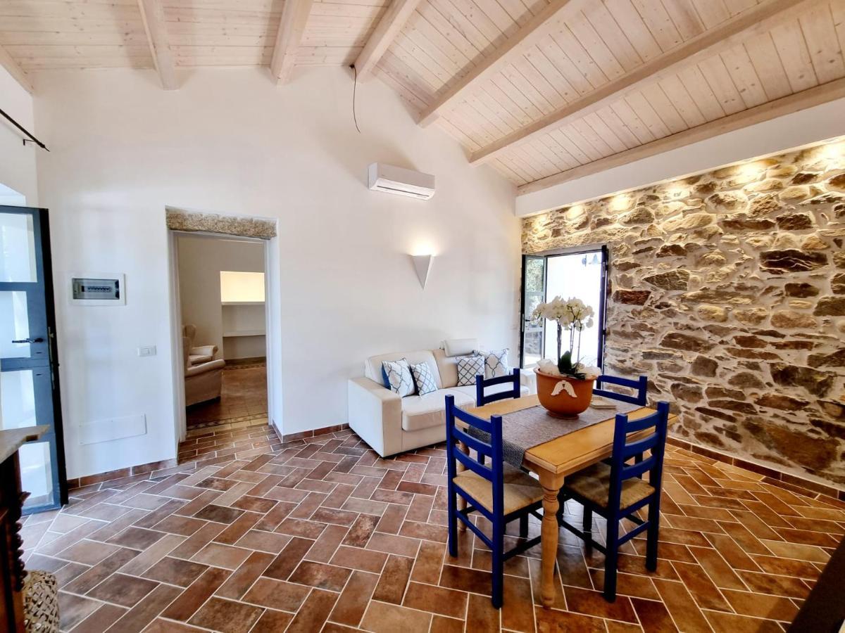 Stazzo San Teodoro La Quercia Piscina Condivisa Διαμέρισμα Εξωτερικό φωτογραφία