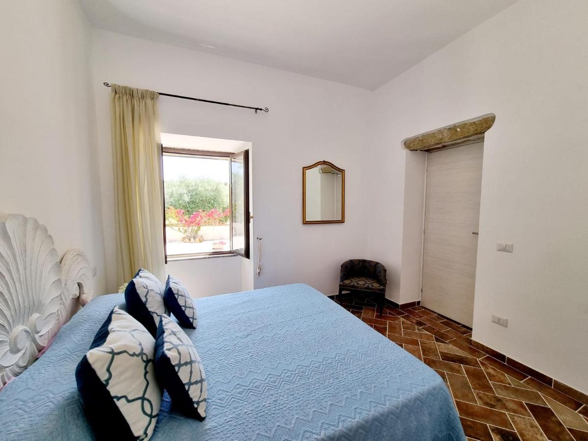 Stazzo San Teodoro La Quercia Piscina Condivisa Διαμέρισμα Εξωτερικό φωτογραφία
